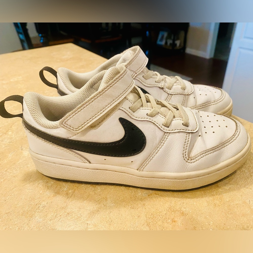 Nike Girls Court Borough Low Recraft Sneakers Size 2.5Y